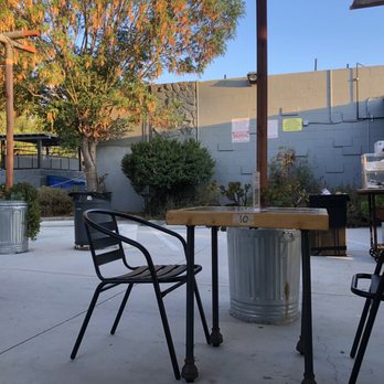 Brew Kitchen Bar - Outdoor dining - Gastropubs Near Me - Monterey Park, California
