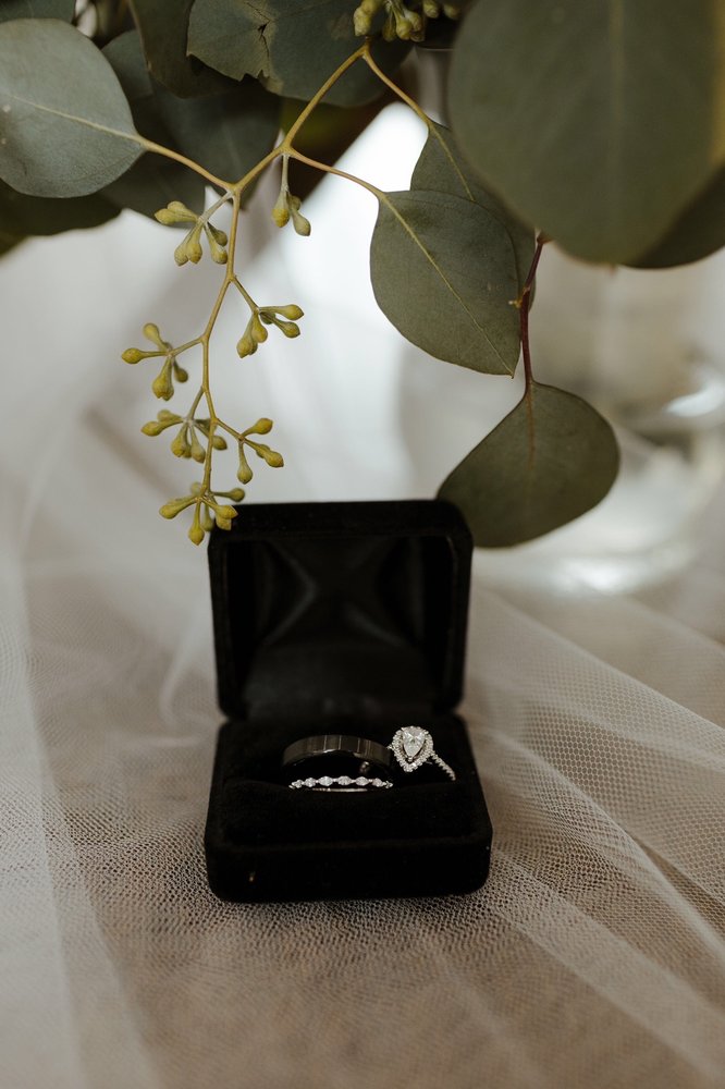 Golden Jewelers