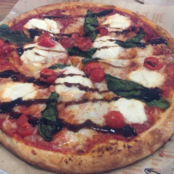 Blaze Pizza - Build your own. Red Sauce, Mozzarella, Parmesan, Ricotta, Cherry Tomatoes (could do without), Fresh Basil and Balsamic Glaze. - Salad Near Me - Winter Park, Florida