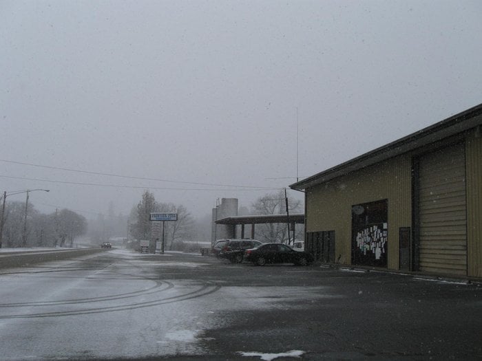 FRONTIER FUEL DELI & GRILL Updated September 2024 Highway 3