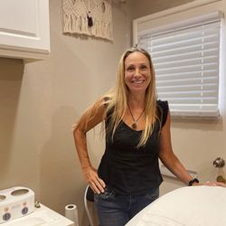 The B Boutique - Hi! I'm the CEO of The B Boutique, Jamie Sprovieri. I value making clients feel confident while creating a safe, relaxing, & enjoyable space