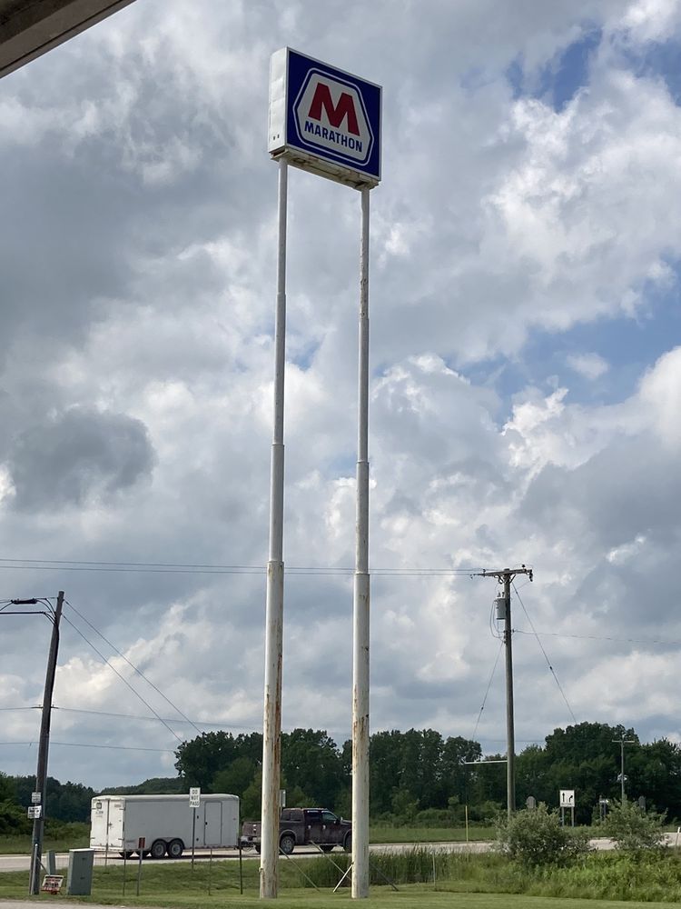 Sunrise Convenience Stores & Gas Stations Logo