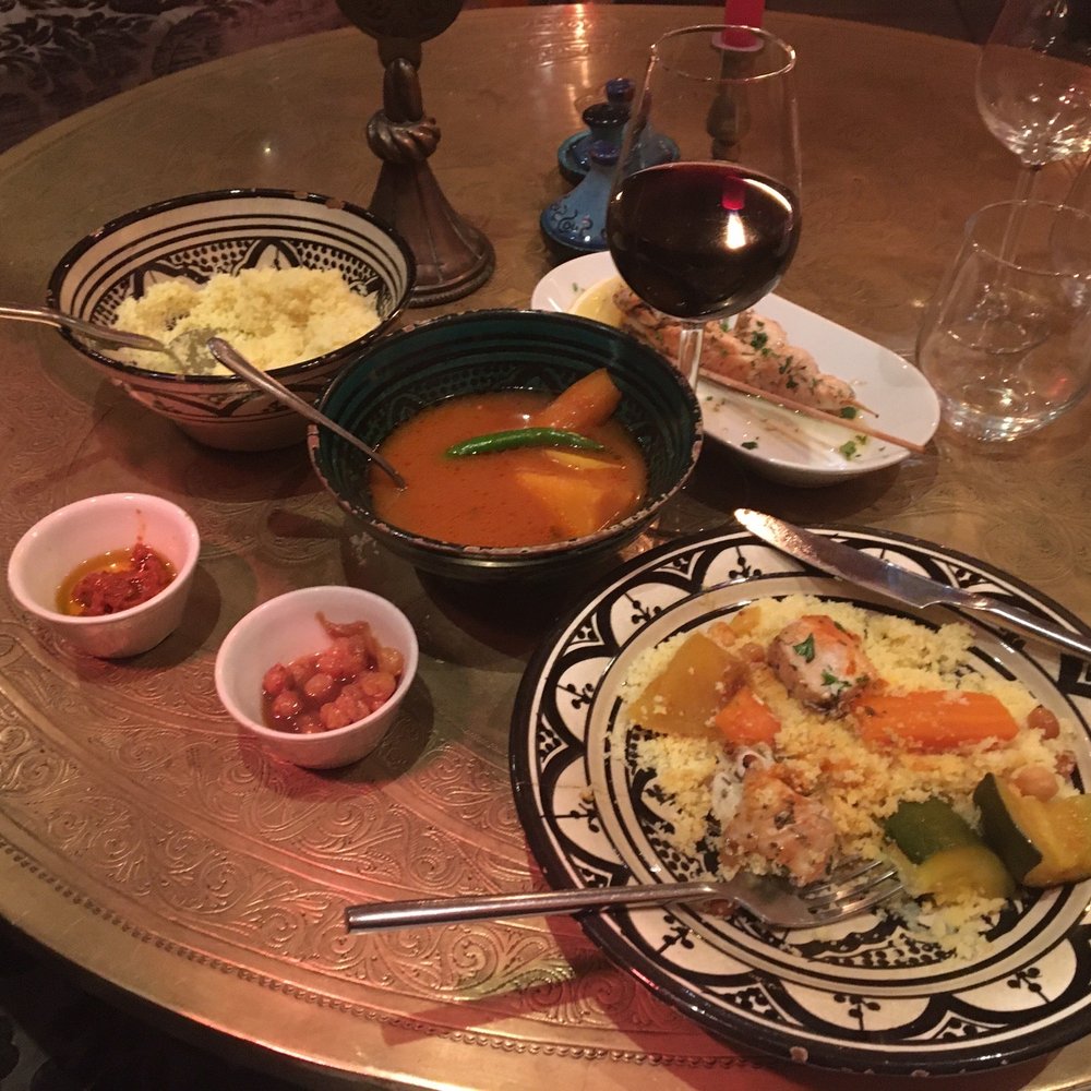 Cous Cous Darna - CousCous Chicken: £15.95Traditional Moroccan fluffy couscous, served with chicken skewer, and seasonal vegetables. - Moroccan Near Me - London, XGL