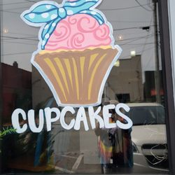 P-Dilly's Cupcakes