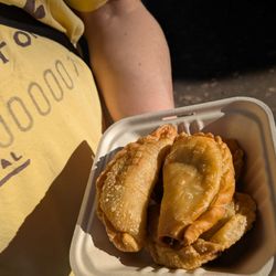 Papi's Empanadas - Empanada especial, crab