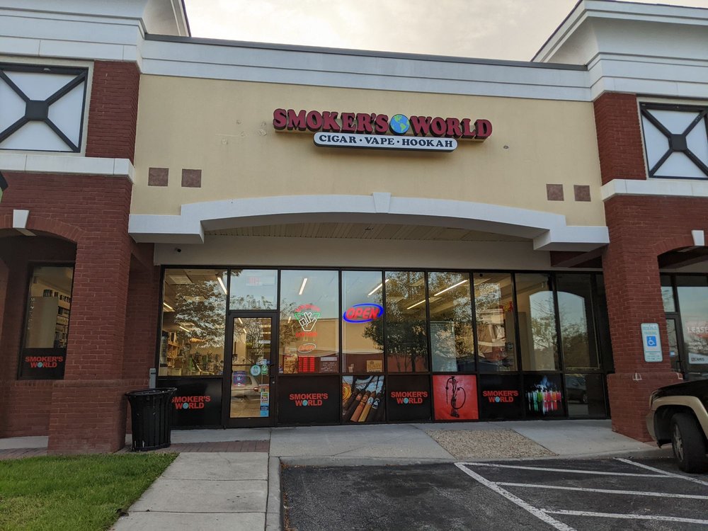 SMOKER’S WORLD Updated August 2024 2085 Lynnhaven Pkwy, Virginia