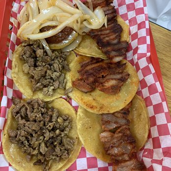 El Trompo Loco - Tacos de Trompo and Tacos de Bistec - Mexican Near Me - Jacinto City, Texas El Trompo Loco - Tacos de Trompo and Tacos de Bistec - Mexican Near Me - Jacinto City, Texas