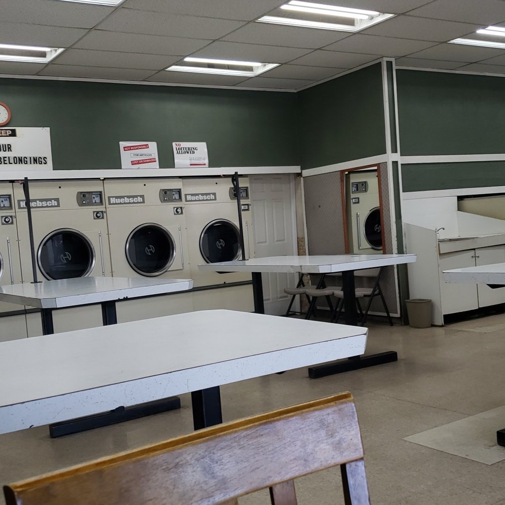 Everett Laundry & Cleaners - Laundromat Near Me - Everett, Washington Everett Laundry & Cleaners - Laundromat Near Me - Everett, Washington