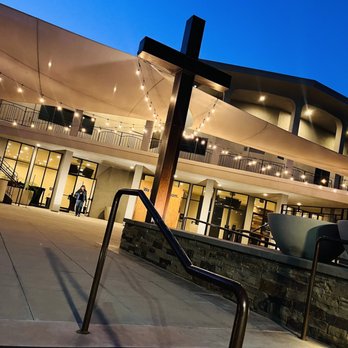 Boundless Church - Patio at night after small groups - Churches Near Me - Whittier, California Boundless Church - Patio at night after small groups - Churches Near Me - Whittier, California