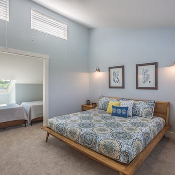 Windermere Vacation Rentals - A Stones Throw: Poolside Retreat - Vacation Rentals Near Me - Chelan, Washington Windermere Vacation Rentals - A Stones Throw: Poolside Retreat - Vacation Rentals Near Me - Chelan, Washington