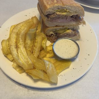 Havanazucar Cuban Restaurant - Cubano con Mariquitas - Cuban Near Me - Hesperia, California Havanazucar Cuban Restaurant - Cubano con Mariquitas - Cuban Near Me - Hesperia, California