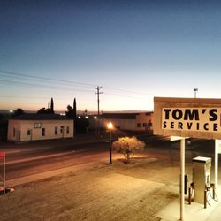 Tom's Service Station