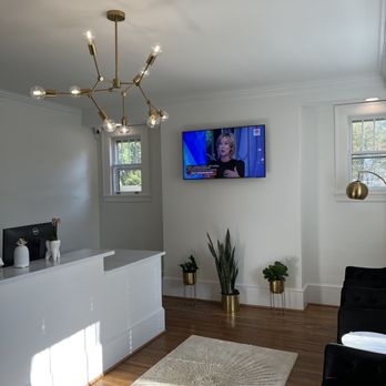 East Blvd Dentistry - Beautiful reception area. - Cosmetic Dentists Near Me - Charlotte, North Carolina