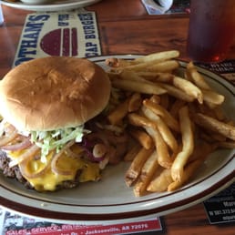 Hubcap Burger - 16oz.