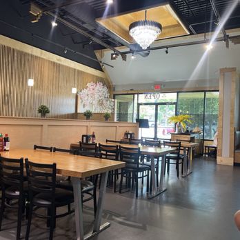Pho House Suwanee - Vietnamese Near Me - Suwanee, Georgia
