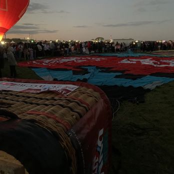 Rainbow Ryders - getting balloon setup - Hot Air Balloons Near Me - Albuquerque, New Mexico