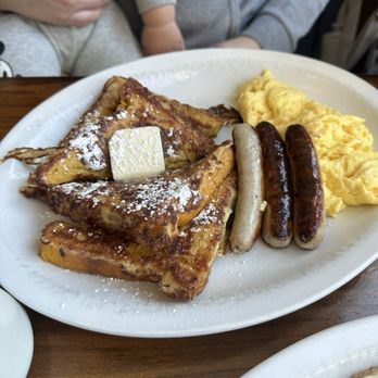 Lighthouse Cafe - French toast - Breakfast & Brunch Near Me - Corte Madera, California