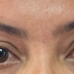 Thin and uneven eyebrows Thin and uneven eyebrows