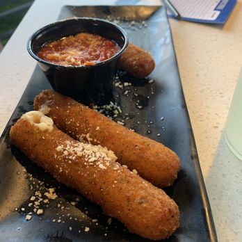PopStroke - Mozzarella sticks - Mini Golf Near Me - Paradise, Nevada PopStroke - Mozzarella sticks - Mini Golf Near Me - Paradise, Nevada