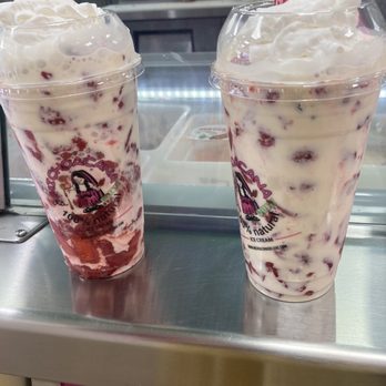 La Michoacana Deluxe - Our strawberries and cream! - Ice Cream & Frozen Yogurt Near Me - Anaheim, California La Michoacana Deluxe - Our strawberries and cream! - Ice Cream & Frozen Yogurt Near Me - Anaheim, California