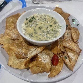 Lomi Restaurant And Bar - Hookah Bars Near Me - Marietta, Georgia