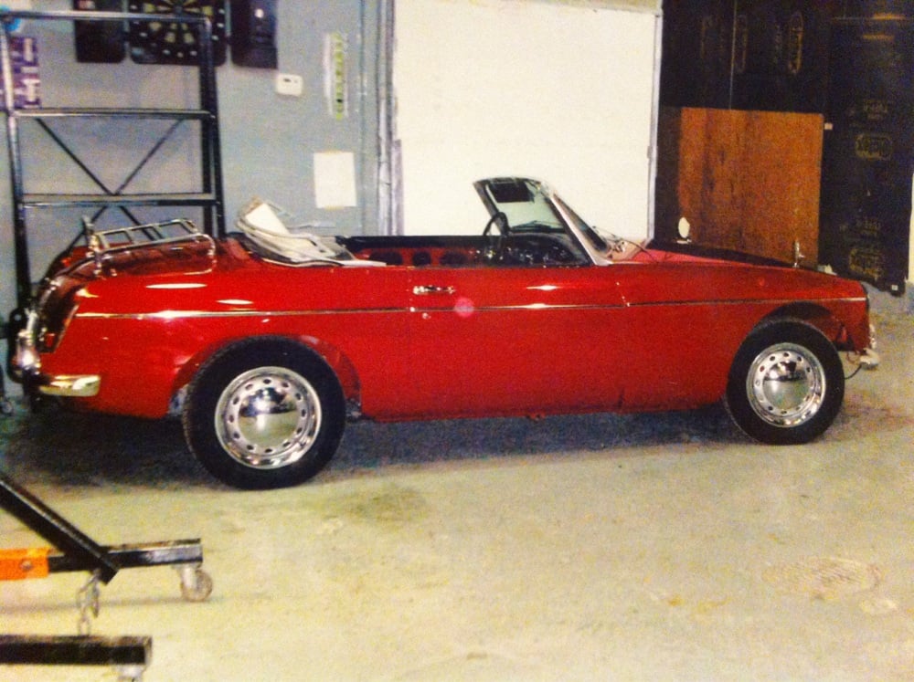 HAWKINS AUTO BODY Updated September 2024 1251 N Main St, Ann Arbor