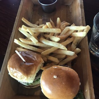 Waterside - Sliders! Delish - New American Near Me - Oxnard, California Waterside - Sliders! Delish - New American Near Me - Oxnard, California