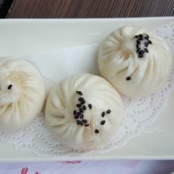 翡翠拉麵小籠包