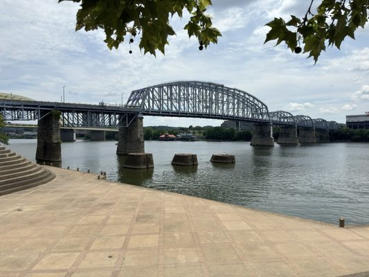 Smale Riverfront Park by null