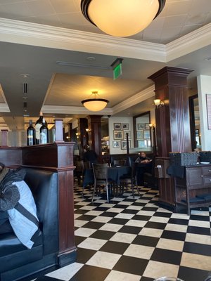 The Daily Grill by null