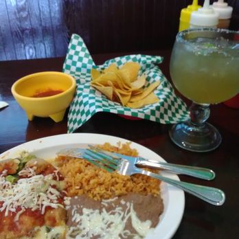 Taqueria Vargas #1 - Chili pablano with rice and beans and a margarita - Mexican Near Me - Indianapolis, Indiana