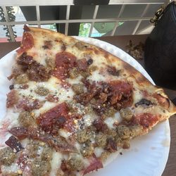 Meat pizza