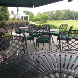 Westwood Country Club - Sitting area looking over the 18th green