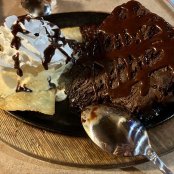 La Hacienda Mexican Restaurant - Ultimate Chocolate Cake - on hot plate - Mexican Near Me - Braselton, Georgia La Hacienda Mexican Restaurant - Ultimate Chocolate Cake - on hot plate - Mexican Near Me - Braselton, Georgia