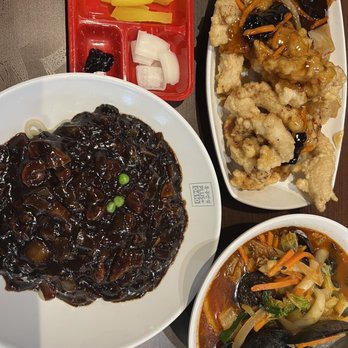 Kim's Noodle - The spread - Korean Near Me - North York, Ontario