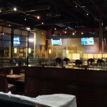 BJ's Restaurant & Brewhouse - Pizza Near Me - Austin, Texas BJ's Restaurant & Brewhouse - Pizza Near Me - Austin, Texas