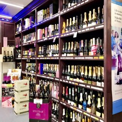 Pompano Discount Liquors, INC - Champagne!