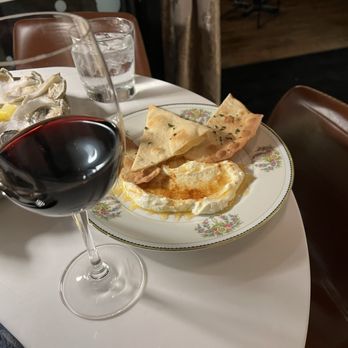 Volo Restaurant Wine Bar - New American Near Me - Chicago, Illinois Volo Restaurant Wine Bar - New American Near Me - Chicago, Illinois