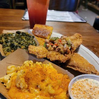 Dinosaur Bar-B-Que - Fried catfish, Mac & cheese, collard greens & corn bread - Barbeque Near Me - New York, New York Dinosaur Bar-B-Que - Fried catfish, Mac & cheese, collard greens & corn bread - Barbeque Near Me - New York, New York