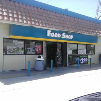 Valero - the front of a food shop - Gas Stations Near Me - Bloomington, California Valero - the front of a food shop - Gas Stations Near Me - Bloomington, California