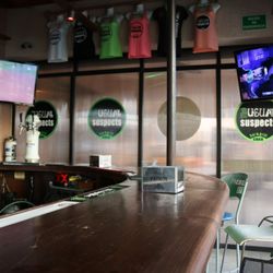 The Usual Suspects - Bar area