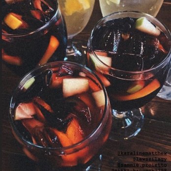 Santiago's Bodega - Red and white sangria - Tapas Bars Near Me - Orlando, Florida Santiago's Bodega - Red and white sangria - Tapas Bars Near Me - Orlando, Florida