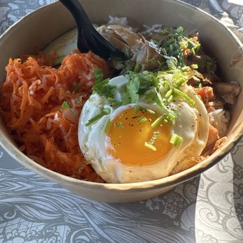 Phowheels - Rice Bowl: Shaky Beef - Food Trucks Near Me - Burtonsville, Maryland