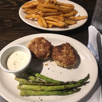 Coconuts - Crab cakes with asparagus and French fries - Seafood Near Me - Fort Lauderdale, Florida Coconuts - Crab cakes with asparagus and French fries - Seafood Near Me - Fort Lauderdale, Florida