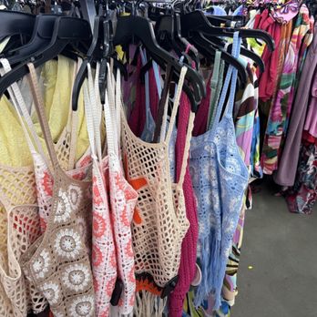 Rainbow - Indie vibes - Women's Clothing Near Me - Moreno Valley, California Rainbow - Indie vibes - Women's Clothing Near Me - Moreno Valley, California