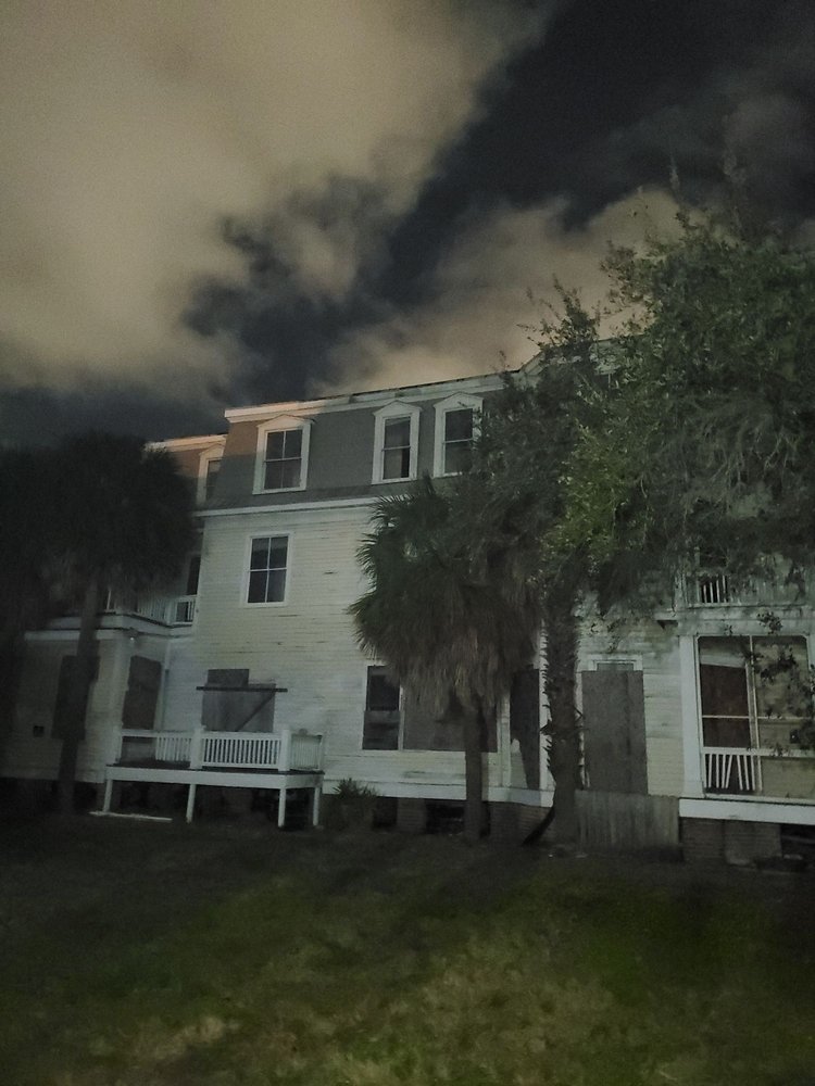 GALVESTON ISLAND GHOST TOURS Updated August 2024 42 Photos & 41