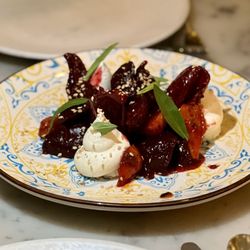 Shuka - Beet Moutabel
