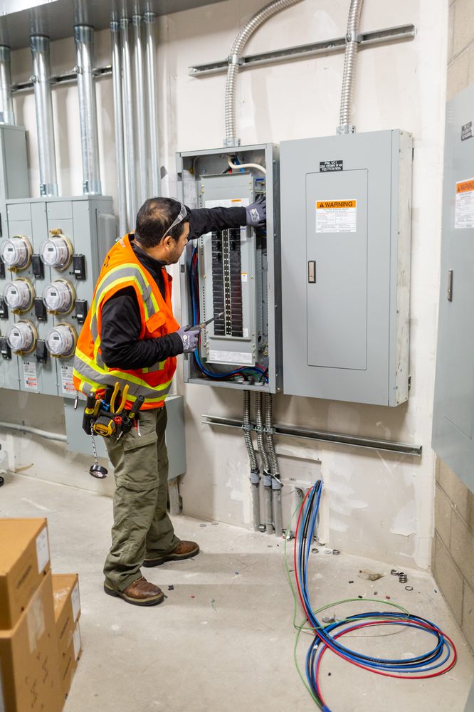 Slide of Doneen Electric, Inc