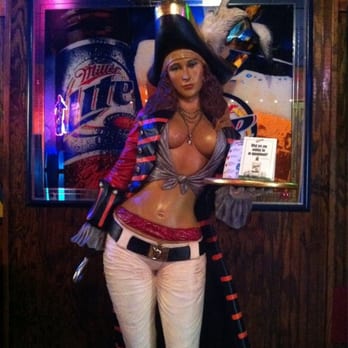 Captain's Club - a woman dressed as a pirate - Bars Near Me - Amherst, Ohio