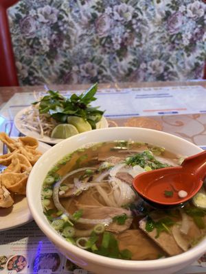 Pho Broadway by null